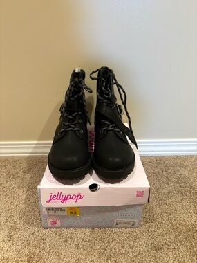 Jellypop Black Boots Size 8
